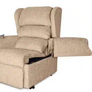 Hinged-Chair