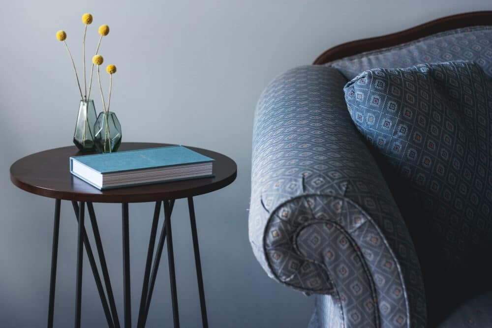 recliner-chair-and-book